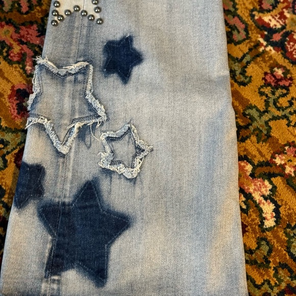 *NEW*  Oli & Hali brand flare jeans size M - Picture 3 of 9